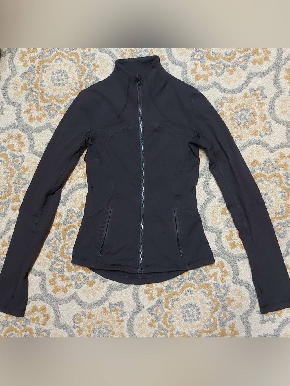 Lululemon black full zip jacket